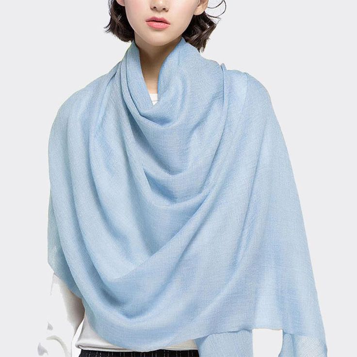 Cashmere Scarves That Add Elegance to Any Look